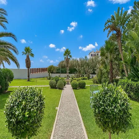 فيلة Drita-beachfront With Private Pool *