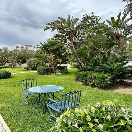 Drita-beachfront With Private Pool Villa *
