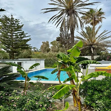 Drita-beachfront With Private Pool Villa *