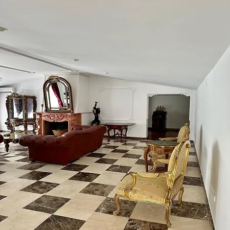 Drita-beachfront With Private Pool Estepona