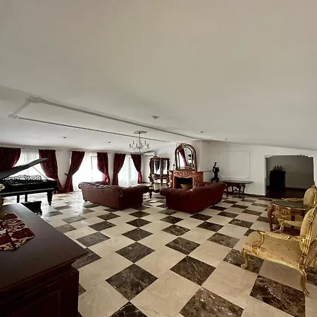 Drita-beachfront With Private Pool Villa Estepona