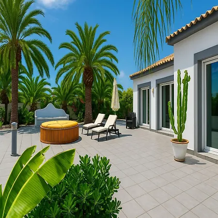 וילה Drita-beachfront With Private Pool אסטפונה